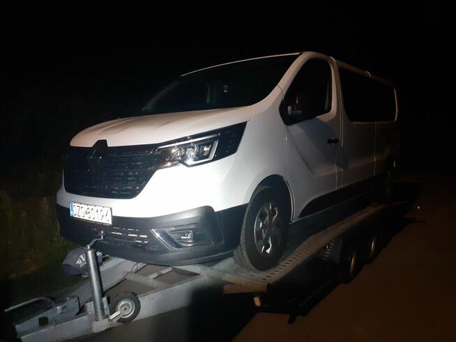 Pomoc drogowa 24/7 laweta transport holowanie