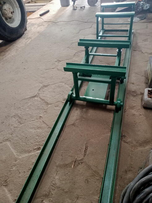 Wózek do rozpoławiania traktorów żuraw warsztatowy wynajem