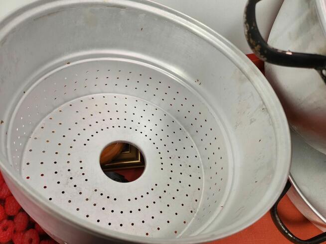 Sokownik parowy z czasów PRL