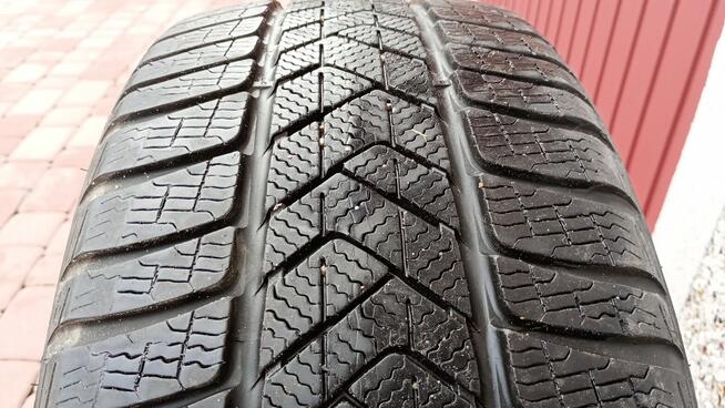 opony zimowe Pirelli Sottozero 3 235/35R20