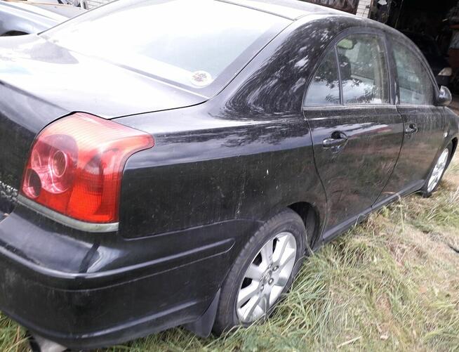toyota avensis 2.2 d4d na czesci kolor 209