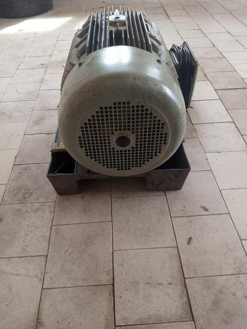 Silnik elektryczny 3 fazowy