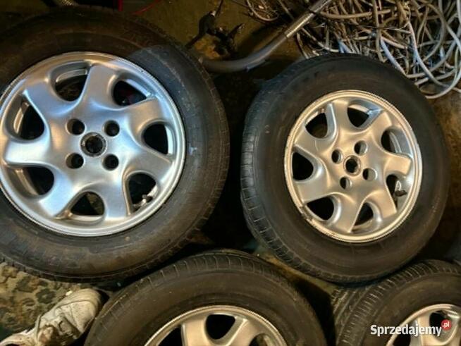 Koła Alufelgi 15 4x108 Citroen Opony Zeetex 205/65 R15 94V