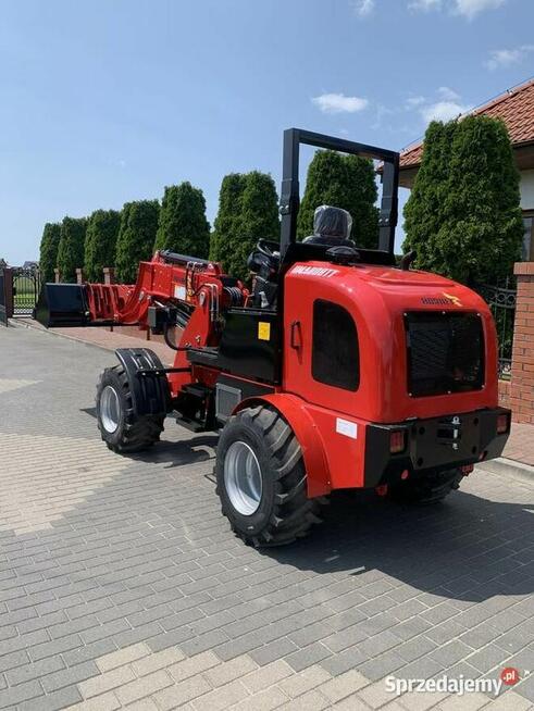 ŁADOWARKA TELESKOPOWA HORNET HMA808T – KOMPAKTOWA