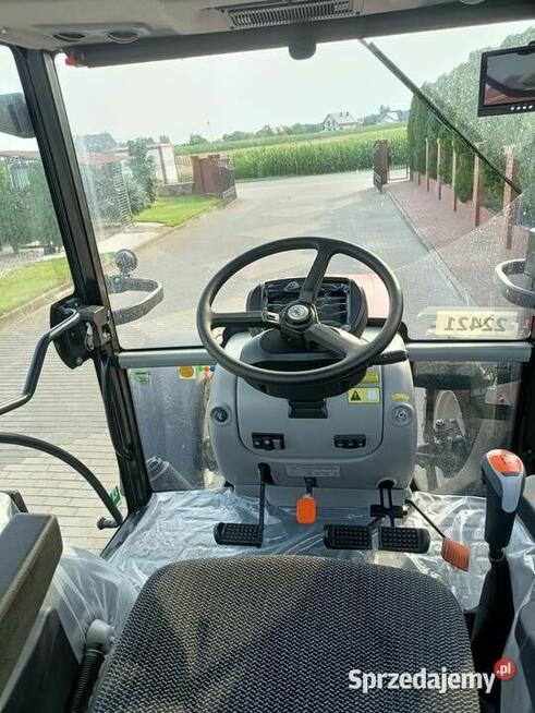 Ciągnik ArmaTrac 1104 Lux CRD5 – Stage 5 Powershift Boost