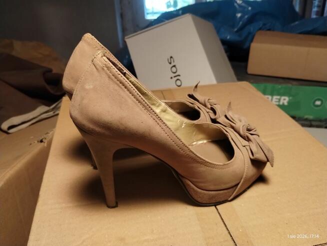 sprzedam buty