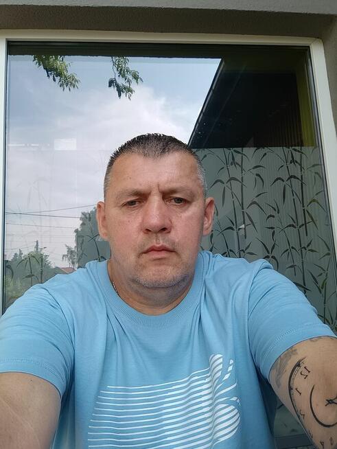 Pan szuka pani