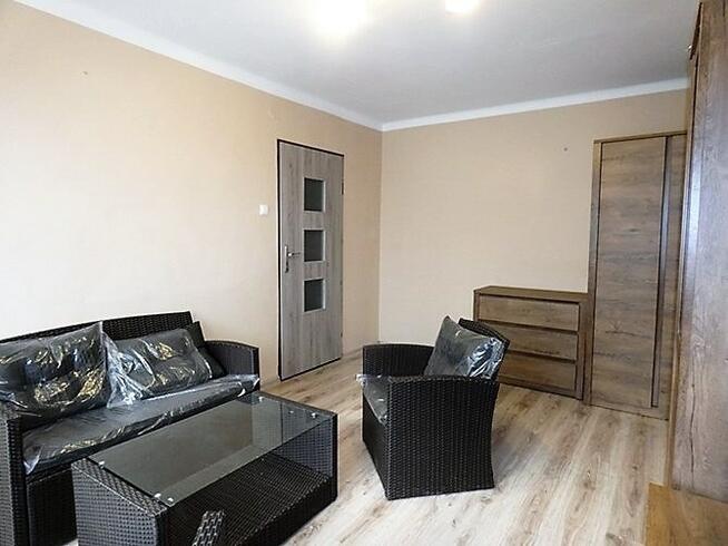 2 pokoje, balkon - Zamkowa 8a