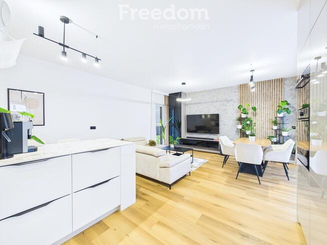 wyposażone, 3pokoje, balkon 15m2, Ceglana 57