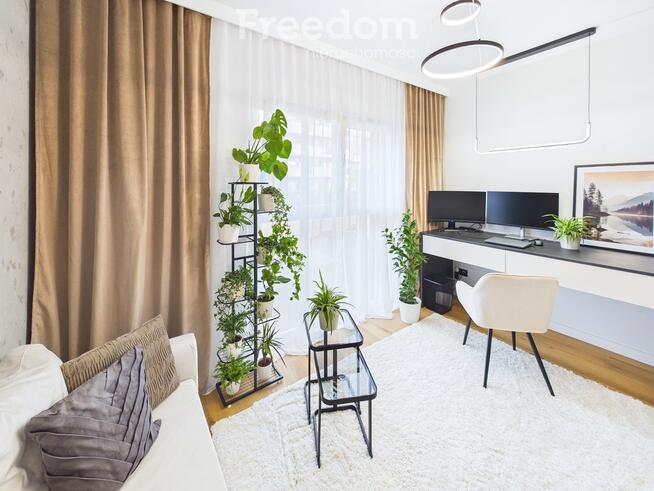 wyposażone, 3pokoje, balkon 15m2, Ceglana 57