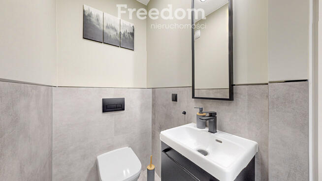 Czteropokojowy apartament z tarasem - Centrum