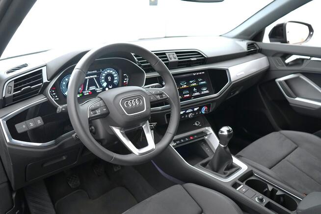 Audi Q3 35TFSI 150KM Sline AktywnyTempomat Ambiente Led Kamera MartwePole 19"