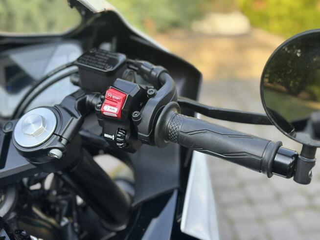 Yamaha R125 YZF R 125 Niski przebieg 14k km 2024 Możliwość obniżenia Duke MT R125