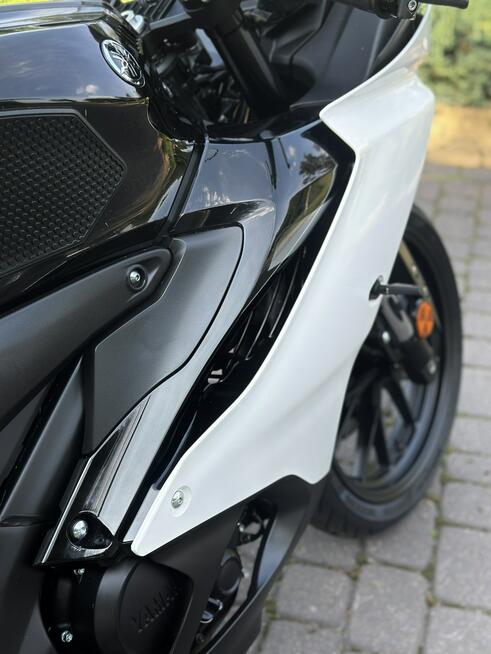 Yamaha R125 YZF R 125 Niski przebieg 14k km 2024 Możliwość obniżenia Duke MT R125