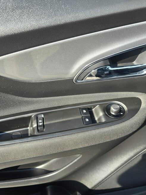 Opel Mokka 1,6Benzyna. Klimatyzacja.Alu.Tempomat.El.szyby.Centralka.kredyt.OKA