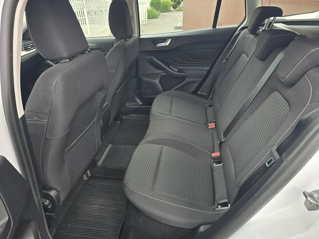 Ford Focus TITANIUM EcoBoost Benzyna Polift Salon Polska Gwarancja do 3 lat!