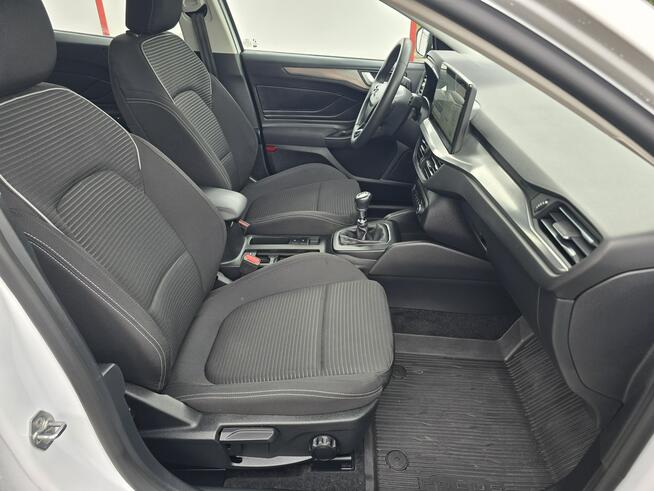 Ford Focus TITANIUM EcoBoost Benzyna Polift Salon Polska Gwarancja do 3 lat!