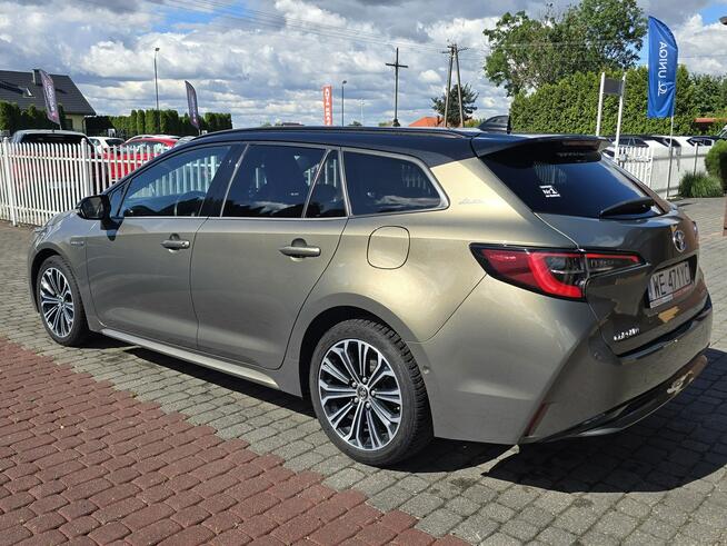 Toyota Corolla SELECTION 1.8 HYBRID Bogata wersja Salon Polska Gwarancja do 3 lat!