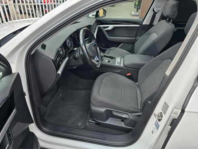 Volkswagen Touareg 3.0 V6 TDI 4Motion DSG Panorama dach Salon Polska Gwarancja do 3 lat!