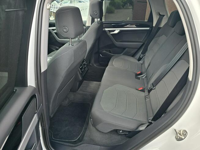 Volkswagen Touareg 3.0 V6 TDI 4Motion DSG Panorama dach Salon Polska Gwarancja do 3 lat!