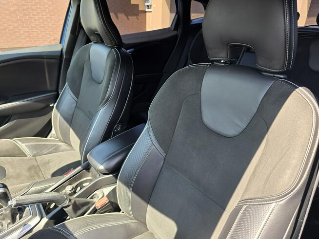 Volvo V40 R-DESIGN 2.0 D2 120KM Harman Kardon Nowy rozrząd Gwarancja do 3 lat!