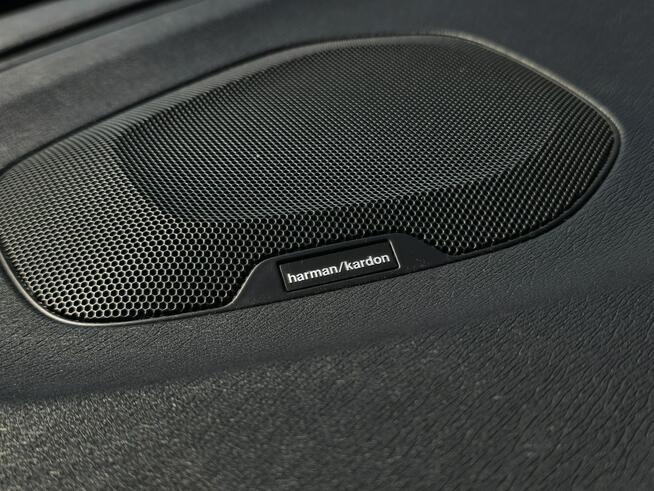 Volvo V40 R-DESIGN 2.0 D2 120KM Harman Kardon Nowy rozrząd Gwarancja do 3 lat!