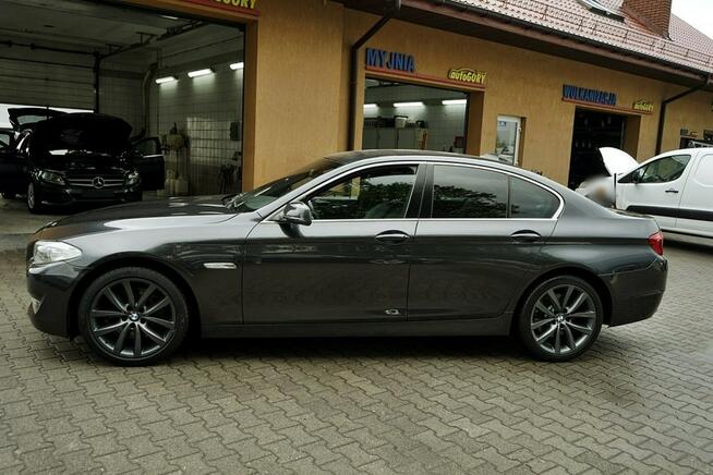 BMW 525 3,0D NAVI, alu R19, Bi-Xenon, 204KM, 2010r.