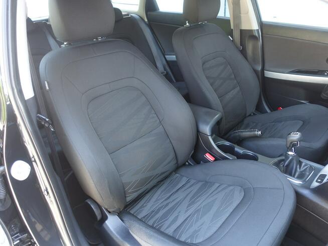 Kia Cee'd 1,4i Navi Alu Klimatyzacja Światła dzienne 1.Właściciel VIP Gwarancja