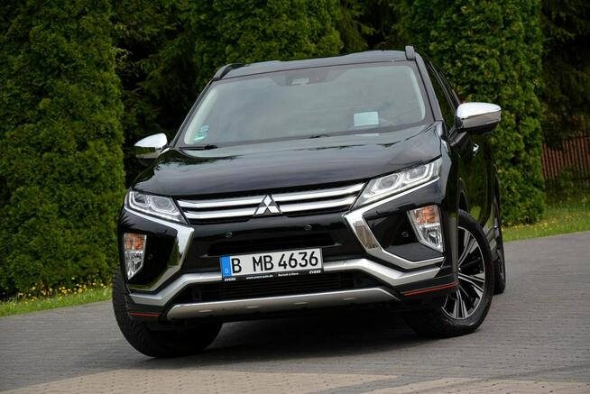 Mitsubishi Eclipse Cross Red AccenLedy HeadUp Kamera360 Keyless go FCM BSW As. Pasa Alu18" ASO