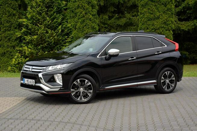 Mitsubishi Eclipse Cross Red AccenLedy HeadUp Kamera360 Keyless go FCM BSW As. Pasa Alu18" ASO