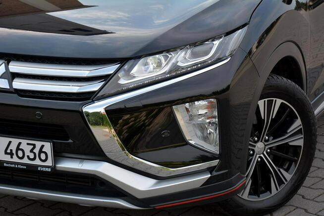 Mitsubishi Eclipse Cross Red AccenLedy HeadUp Kamera360 Keyless go FCM BSW As. Pasa Alu18" ASO