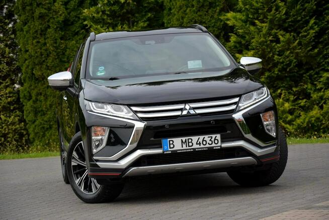 Mitsubishi Eclipse Cross Red AccenLedy HeadUp Kamera360 Keyless go FCM BSW As. Pasa Alu18" ASO
