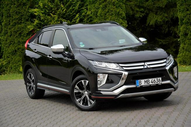 Mitsubishi Eclipse Cross Red AccenLedy HeadUp Kamera360 Keyless go FCM BSW As. Pasa Alu18" ASO