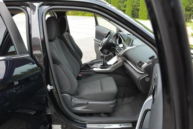 Mitsubishi Eclipse Cross Red AccenLedy HeadUp Kamera360 Keyless go FCM BSW As. Pasa Alu18" ASO