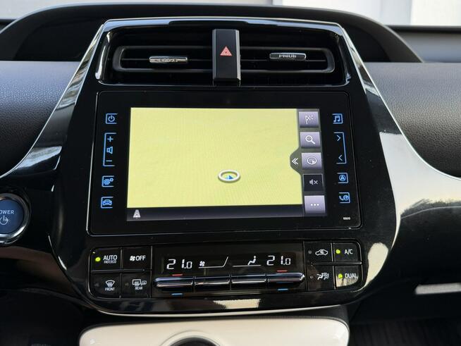 Toyota Prius XENON*NAVI*Kamera*Cofania*Grzane*Fotele*Czujniki*Parkowania*Serwis*ASO
