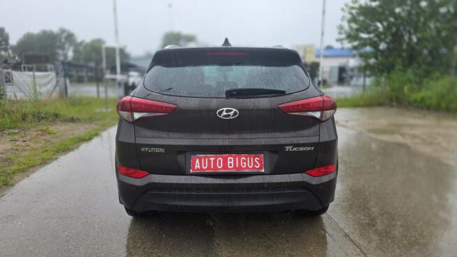Hyundai Tucson Climatronic automat zarejestrowany duza navi camera cofania ledy