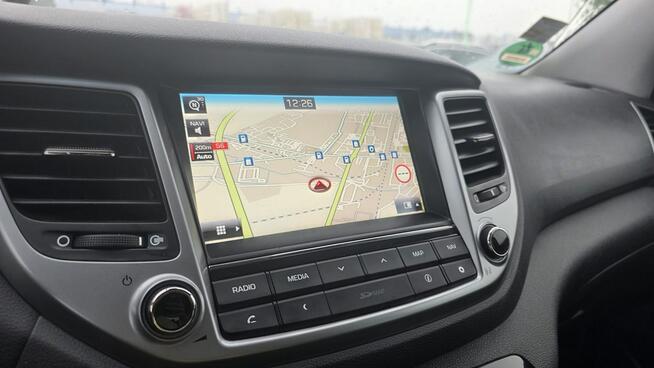 Hyundai Tucson Climatronic automat zarejestrowany duza navi camera cofania ledy