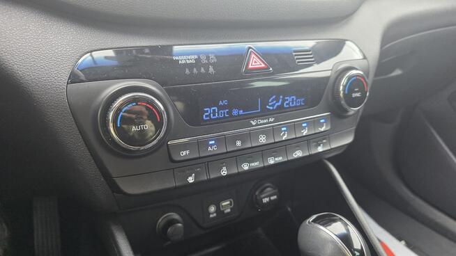 Hyundai Tucson Climatronic automat zarejestrowany duza navi camera cofania ledy