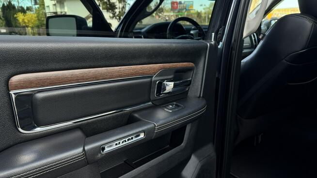 RAM 2018 LARAM 5.7HEMI Kam cofania Wentyle Szyber Alpine Grzana kiera