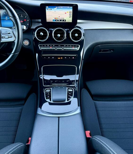 Mercedes GLC 200 4-Matic,Serwisowany,Gwarancja