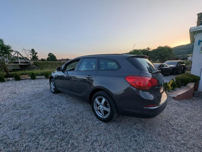 Opel Astra Sports Tourer