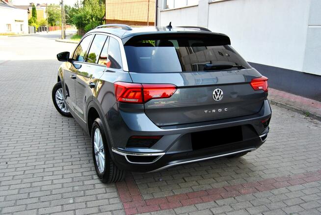 Volkswagen T-Roc APP CONNECT * LEDY * Grzane fotele * Parc tronik *OPŁACONY