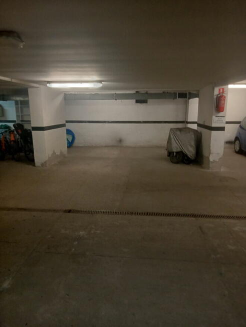 miejsce parkingowe