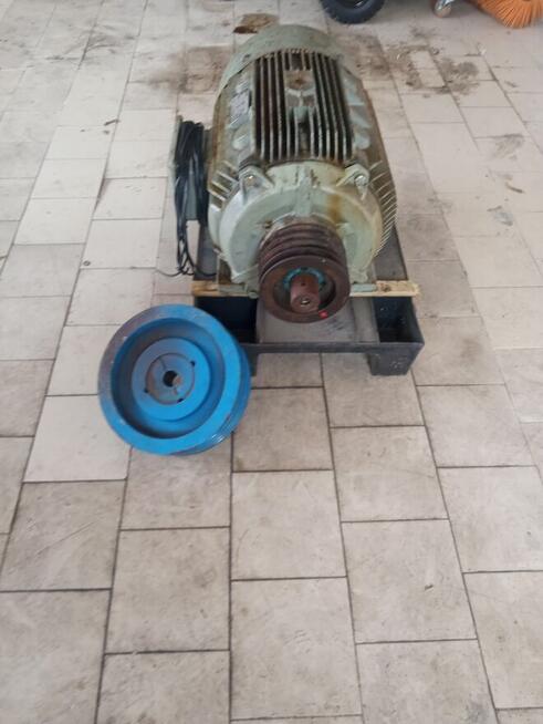 Silnik elektryczny 3 fazowy