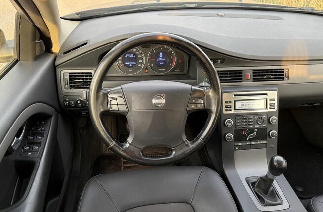 VOLVO V70 2.0d - SERWIS DO KOŃCA - Bezwypadkowy