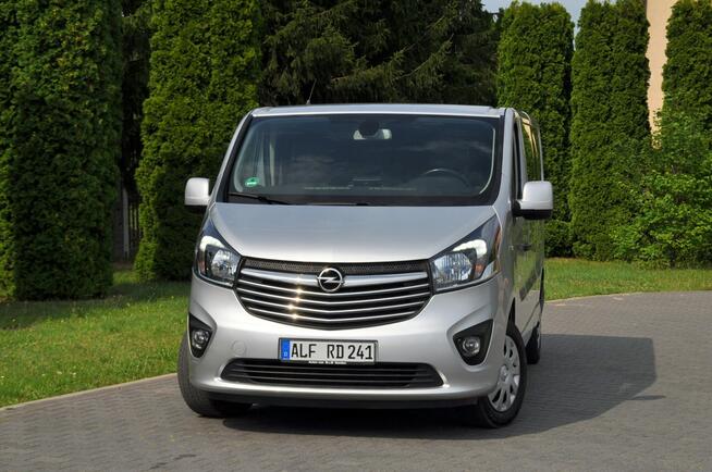 Opel Vivaro 1.6d(145KM)*Long*Led*9-Foteli*Navi*Kamera*Klimatyzacja*I Właściciel*DE