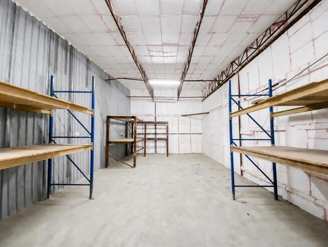 Magazyn 70 m2 Bartycka róg Czerniakowskiej!!!
