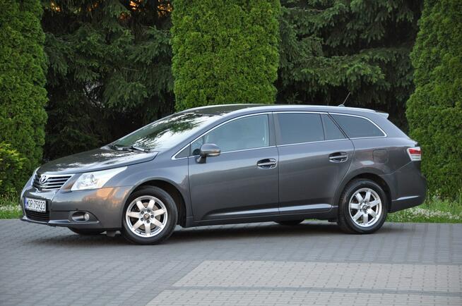 Toyota Avensis 100% Bezwypadkowy 1.8 benzyna Automat PDC Kamera 5 lat w Polsce Serwis