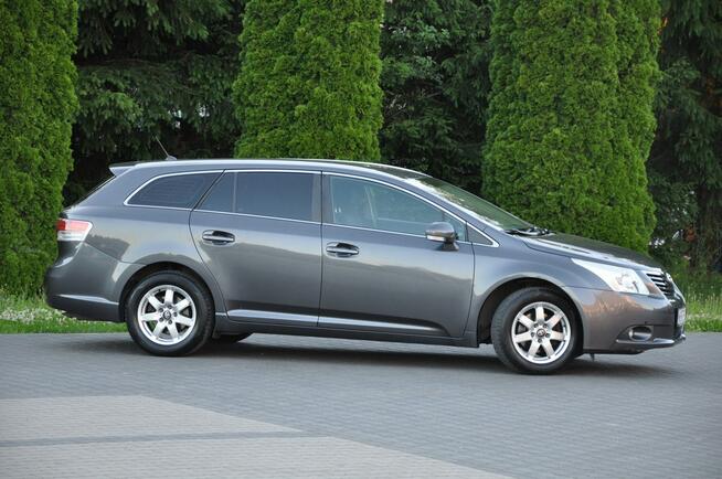 Toyota Avensis 100% Bezwypadkowy 1.8 benzyna Automat PDC Kamera 5 lat w Polsce Serwis