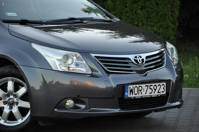 Toyota Avensis 100% Bezwypadkowy 1.8 benzyna Automat PDC Kamera 5 lat w Polsce Serwis